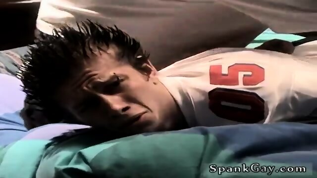 American gay boy masturbates solo in bedroom