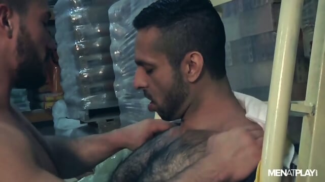 Hung Daddy Pounds Twink Ass, Breeds Him Raw