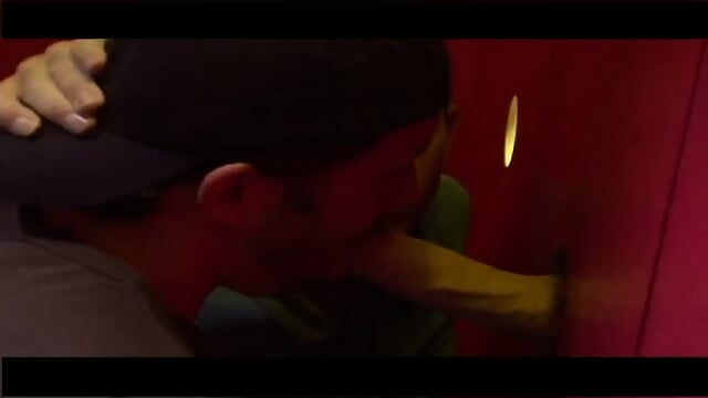 Hung Studs Pound Each Other's Ass and Swap Loads