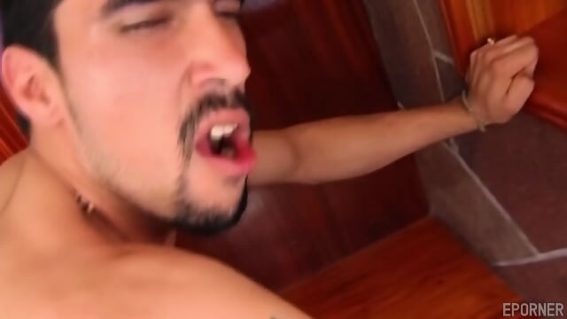 Muscle Dudes Fuck & Cum in Bed