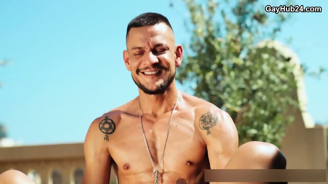 Muscle Stud Gets His Ass Pounded By Thick Cock