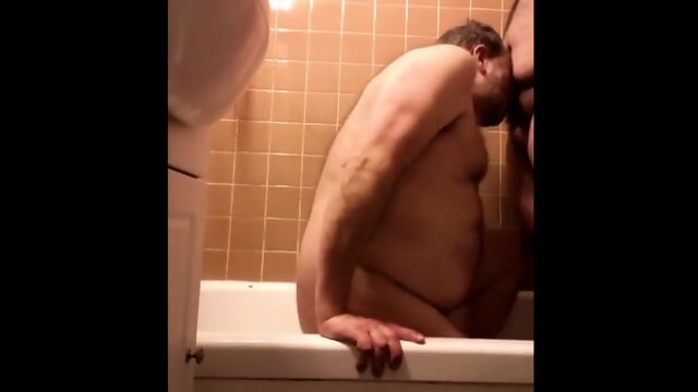 Daddy Billy Breeds Hung Stud in Tub