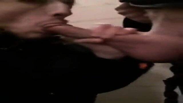 Hot 20yo British dude fucks his hung bottom boyfriend in the ass